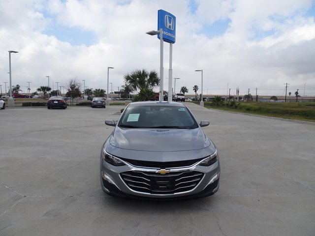 Used 2024 Chevrolet Malibu LS image 2