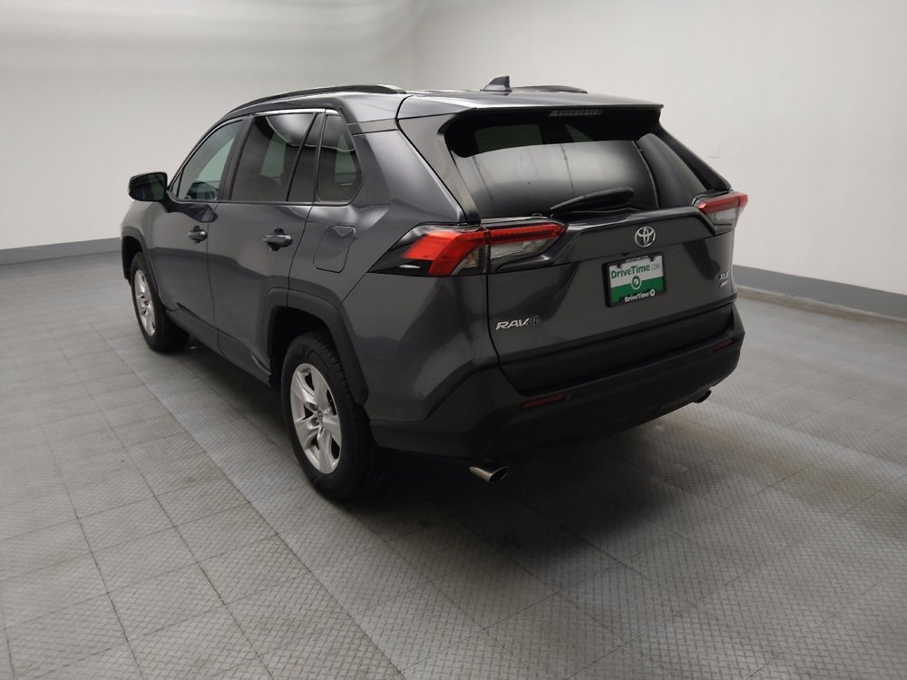 Used 2021 Toyota RAV4 XLE image 5