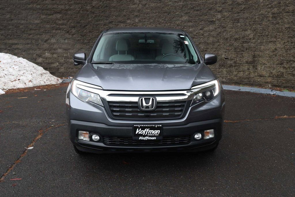 Used 2017 Honda Ridgeline RTL-T image 3