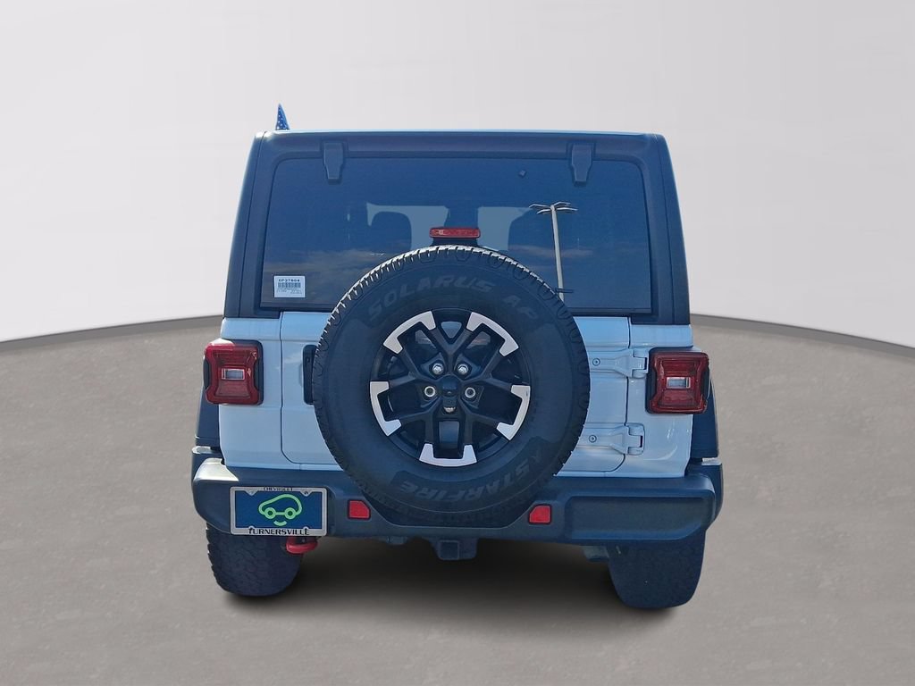Used 2025 Jeep Wrangler Unlimited Rubicon AWD/4WD image 5