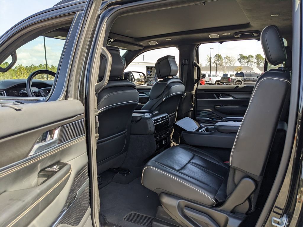 Certified 2024 Jeep Grand Wagoneer L Series II w/ Quick Order Packagew 28T image 33