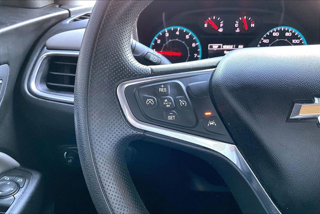 Used 2020 Chevrolet Equinox LS w/ LS Convenience Package FWD image 18