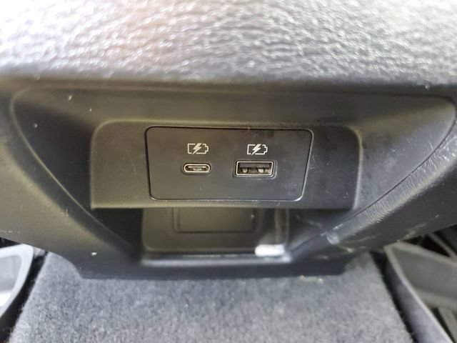Used 2024 Mitsubishi Outlander SE FWD image 12