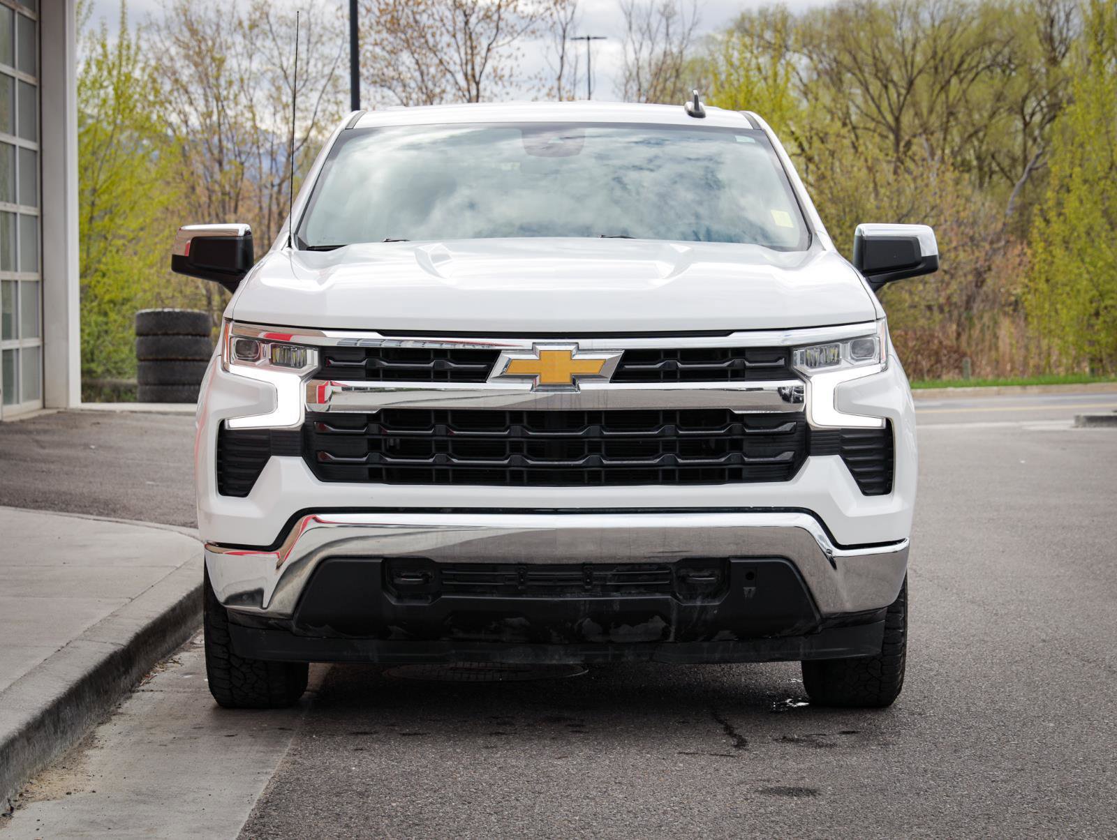 Used 2022 Chevrolet Silverado 1500 LT w/ Protection Package image 9