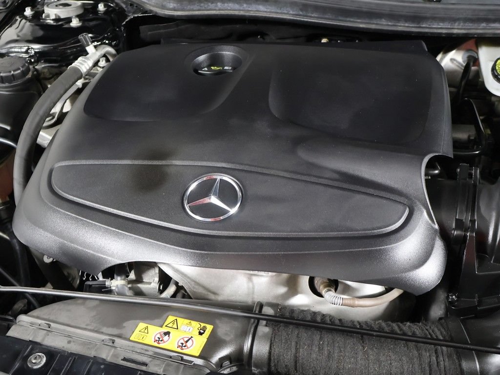 Used 2019 Mercedes-Benz GLA 250 4MATIC image 14