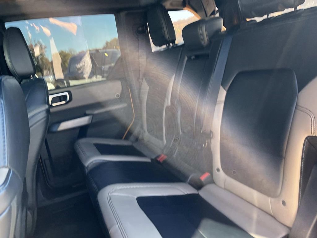 Used 2022 Ford Bronco Wildtrak image 17