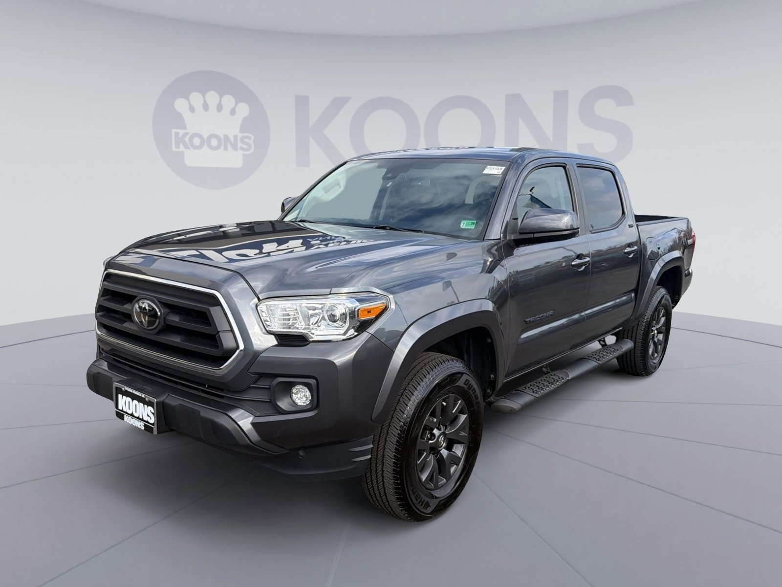 Used 2021 Toyota Tacoma SR5 image 1