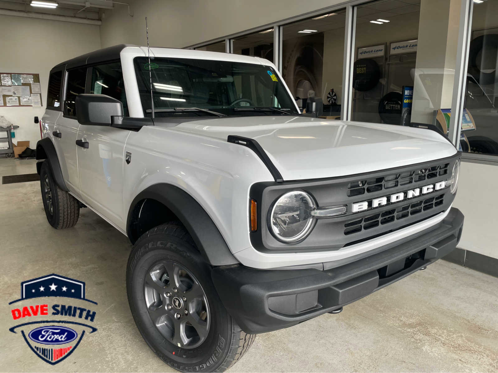 New 2026 Ford Bronco Big Bend AWD/4WD image 1
