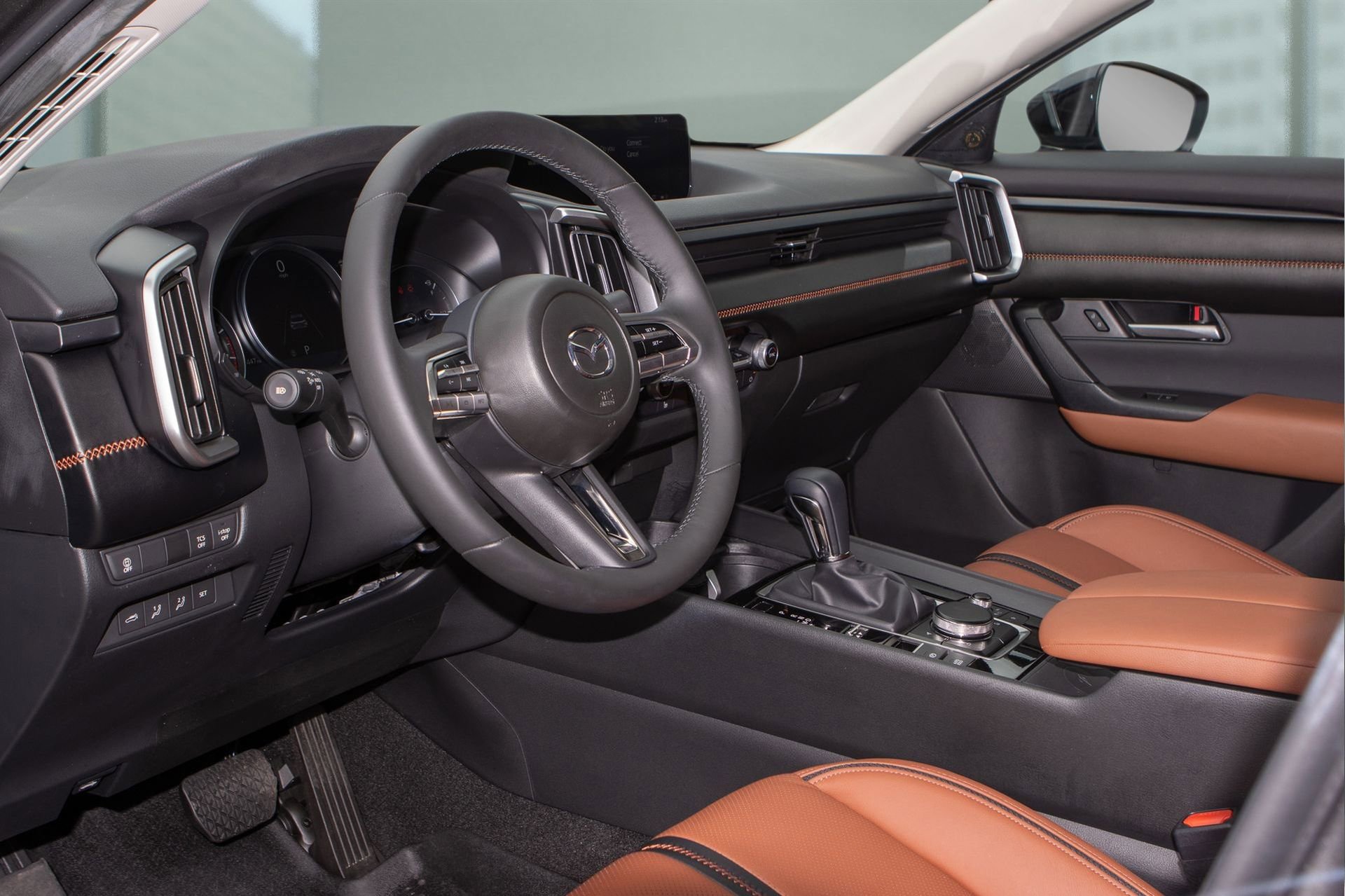 Used 2024 MAZDA CX-50 AWD 2.5 Turbo w/ Accent Package image 9