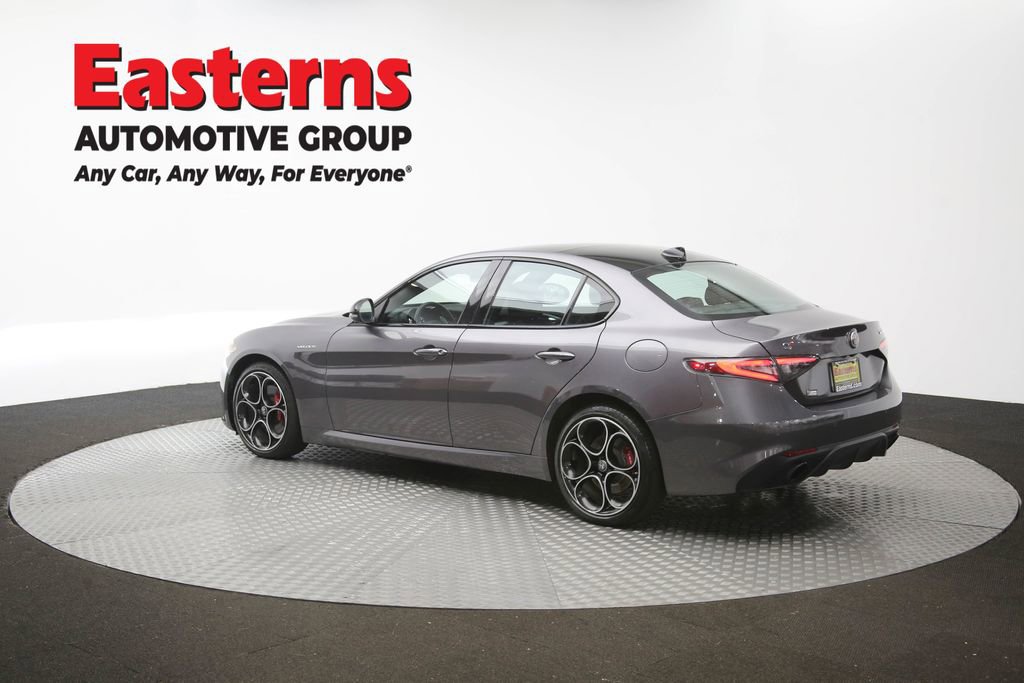 Used 2024 Alfa Romeo Giulia Veloce AWD/4WD image 63