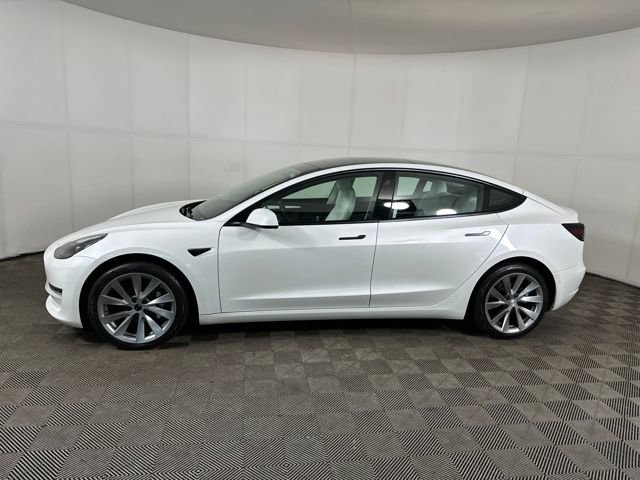 Used 2022 Tesla Model 3 Long Range image 6
