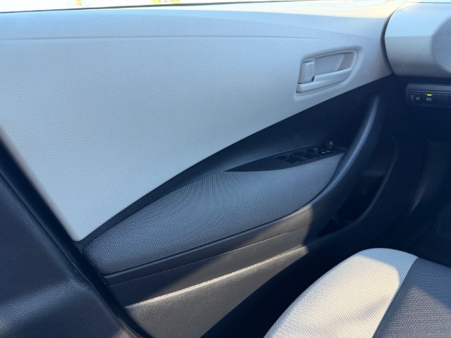 Certified 2025 Toyota Corolla LE FWD image 29