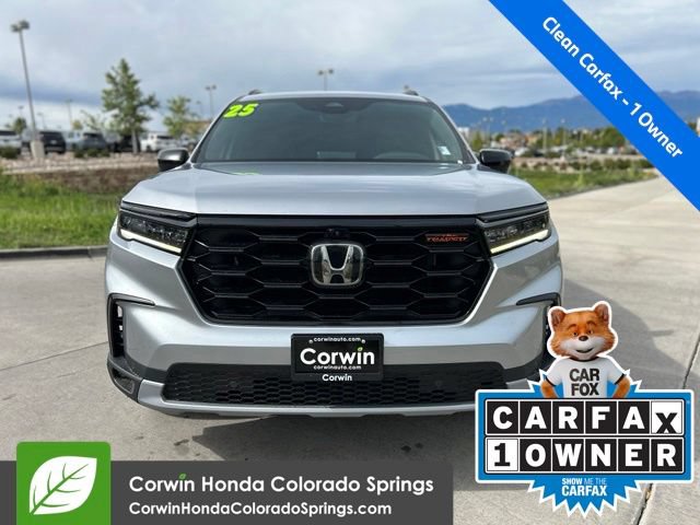 Used 2025 Honda Pilot TrailSport video 2