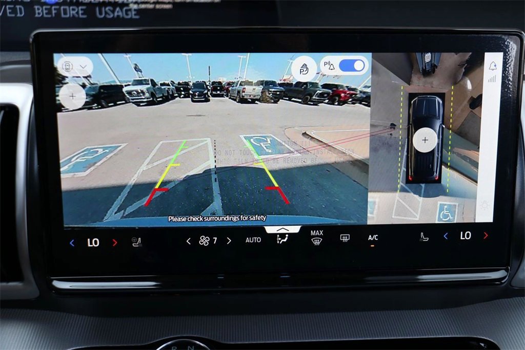 New 2025 Ford Expedition Active image 13