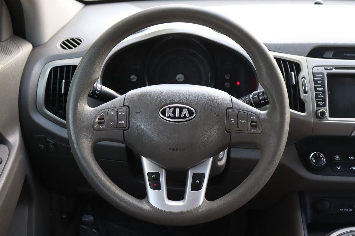Used 2011 Kia Sportage LX w/ Convenience Pkg FWD image 18