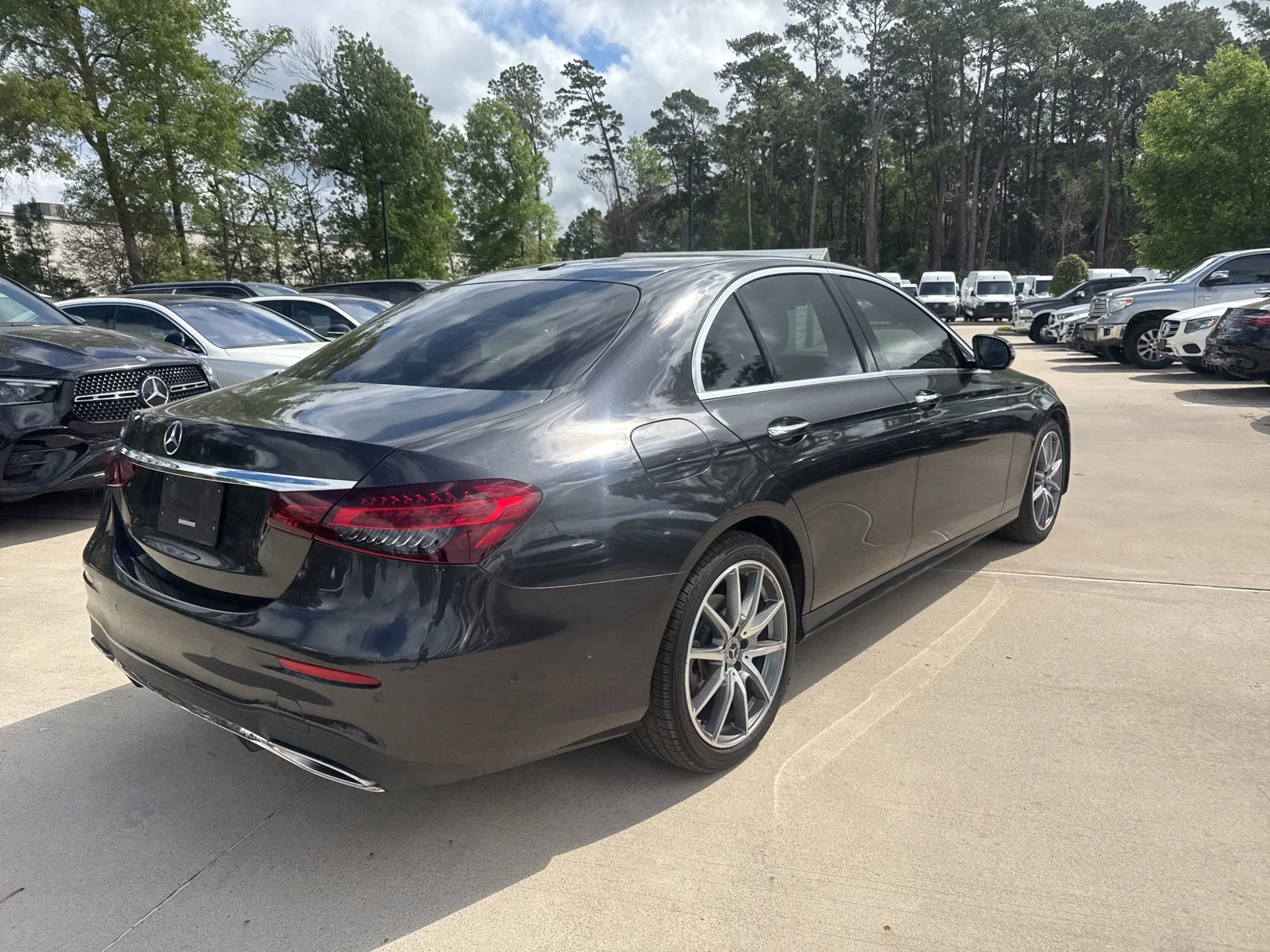Certified 2021 Mercedes-Benz E 350 Sedan image 4
