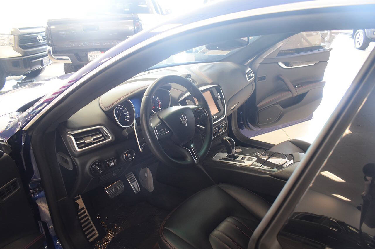 Used 2016 Maserati Ghibli S RWD image 50