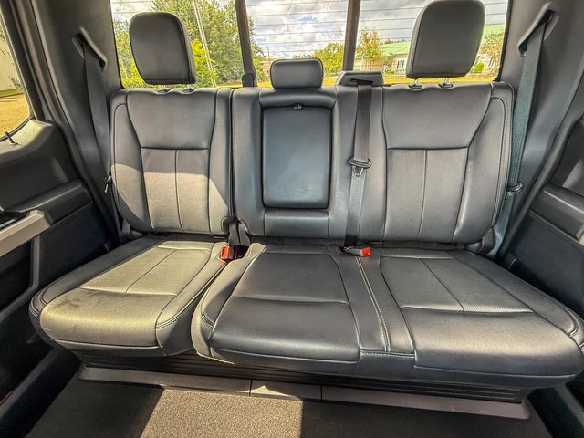 Used 2022 Ford F250 Lariat w/ Tremor Off-Road Package image 22
