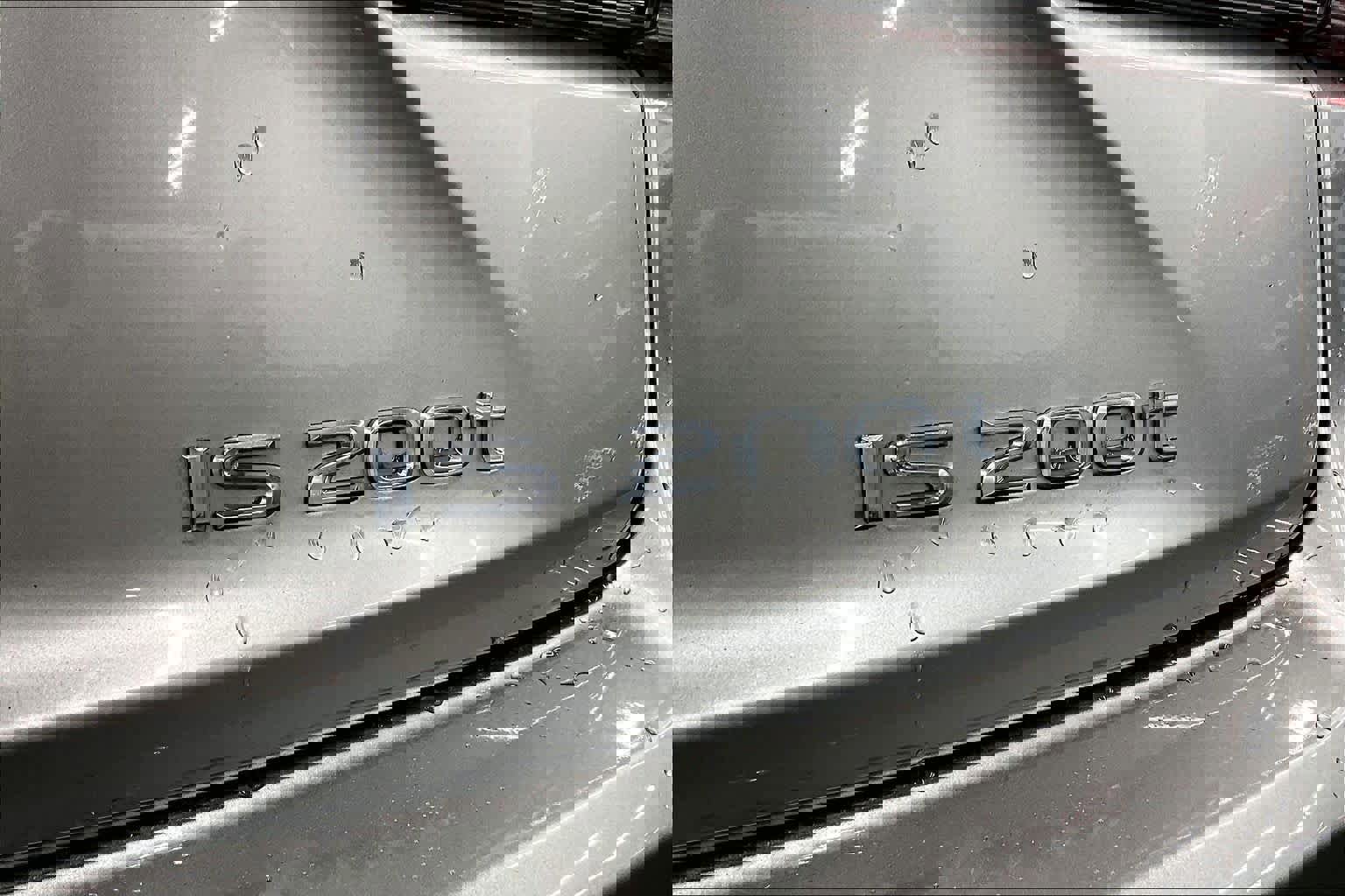 Used 2017 Lexus IS 200t w/ Navigation System Package image 9