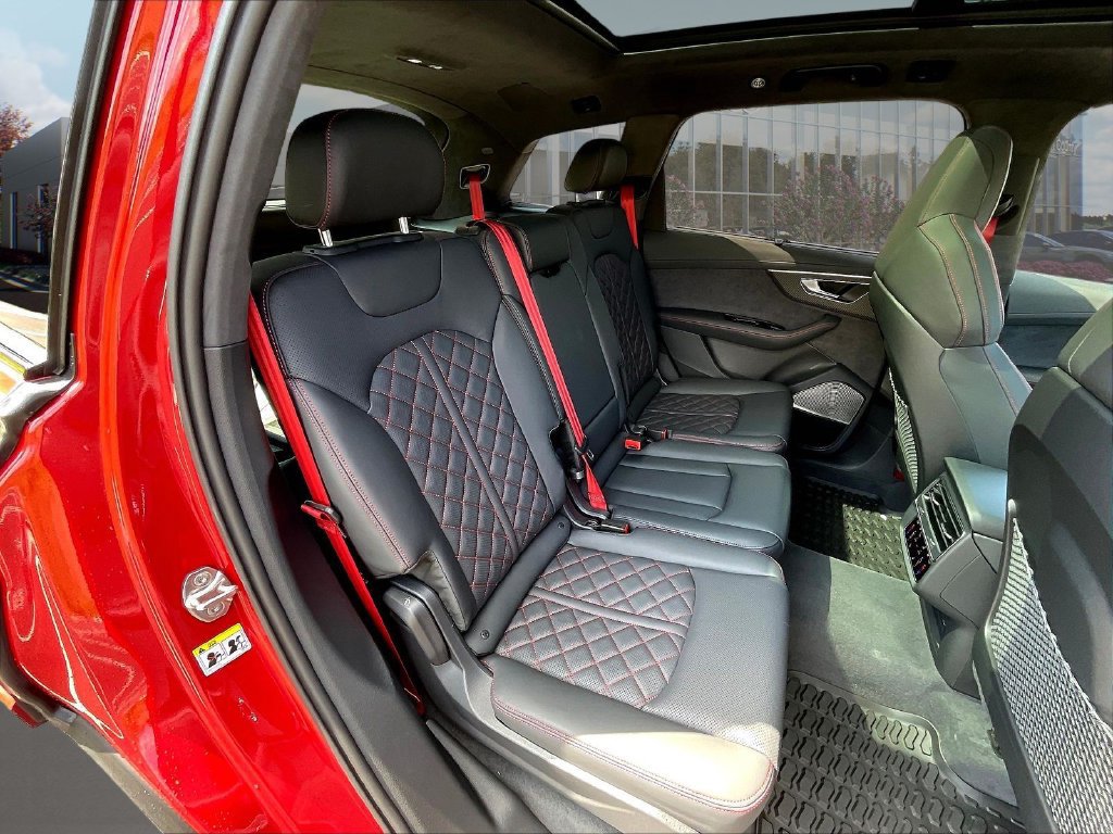 New 2026 Audi Q7 3.0T Prestige AWD/4WD image 10