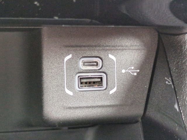 New 2026 Jeep Compass Latitude image 21