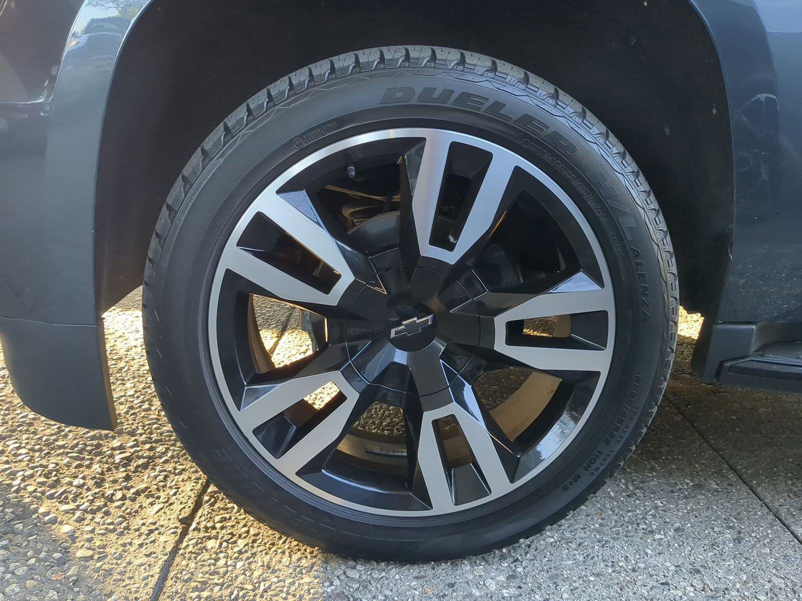 Used 2020 Chevrolet Suburban LT image 37