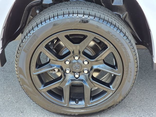 Used 2025 RAM 1500 Laramie w/ Night Edition AWD/4WD image 12