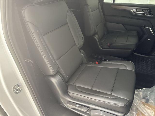 New 2026 GMC Yukon XL Denali w/ Denali Reserve Package RWD image 28