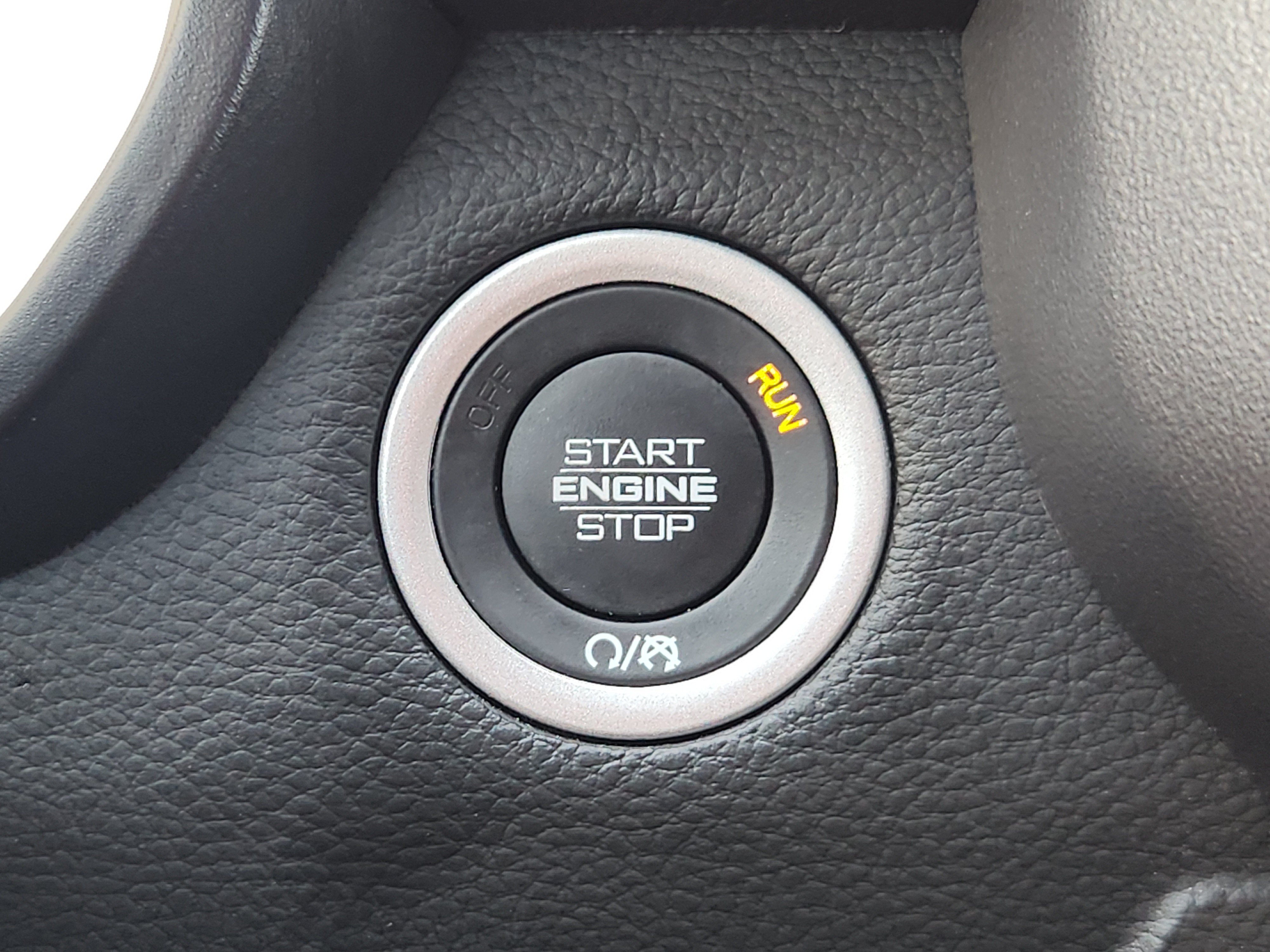 Used 2025 RAM 1500 Big Horn AWD/4WD image 24
