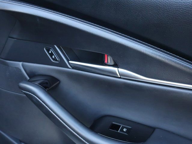 Used 2025 MAZDA CX-30 AWD 2.5 S w/ Preferred Package image 9