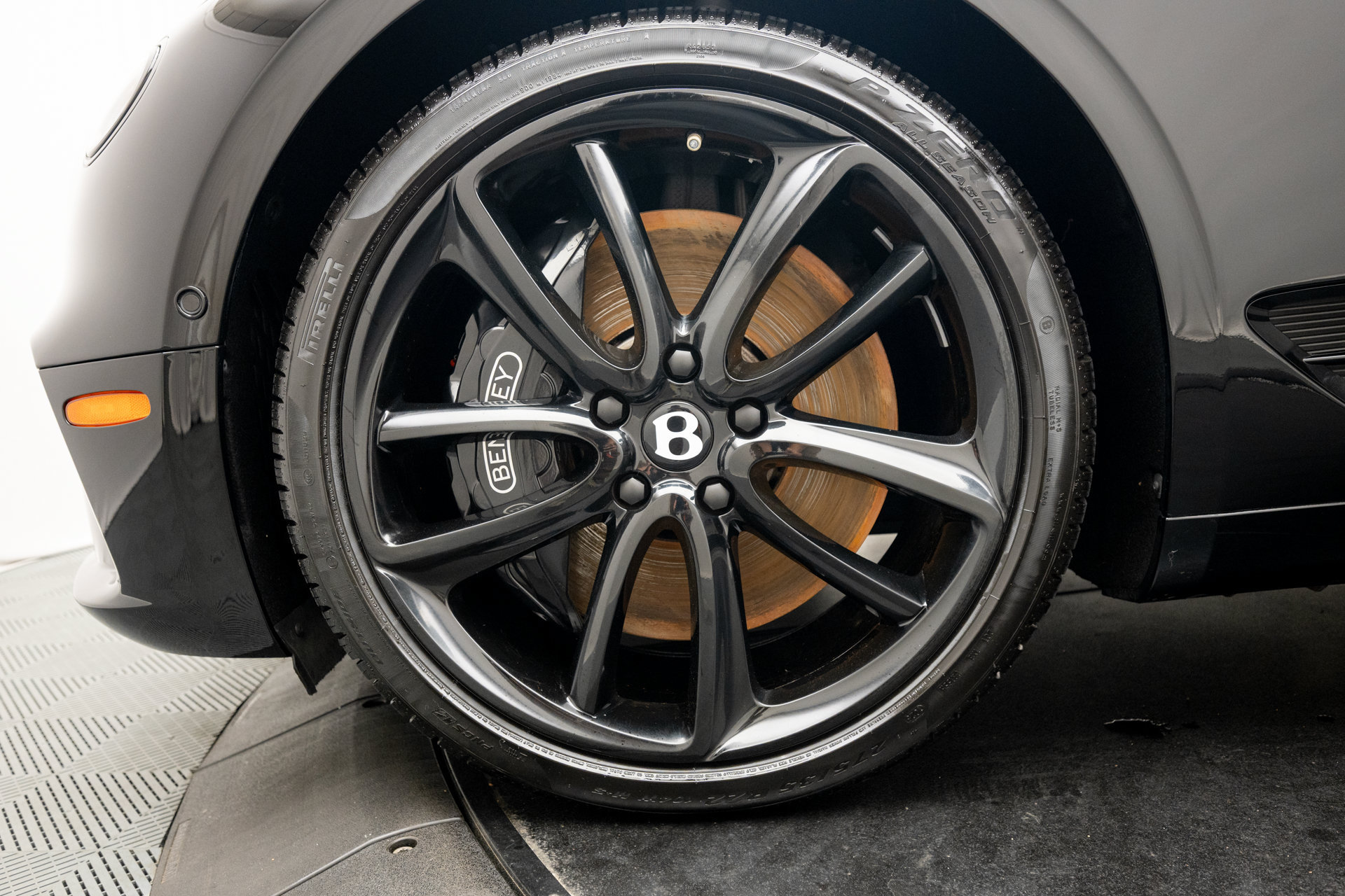 Certified 2022 Bentley Continental GT AWD/4WD image 6