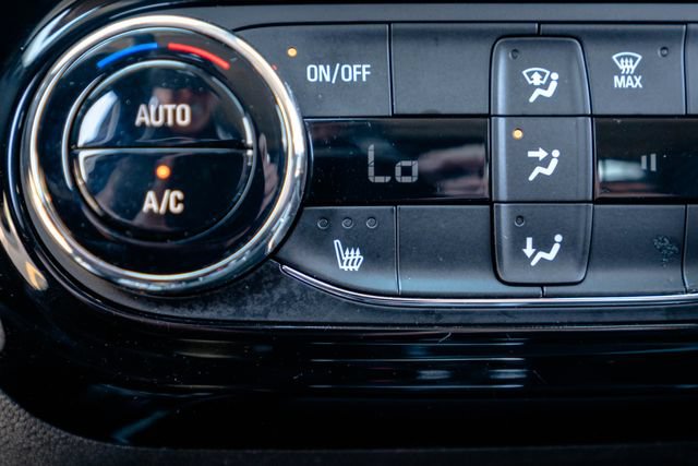 Used 2024 Chevrolet Trax LT w/ Driver Confidence Package FWD image 48