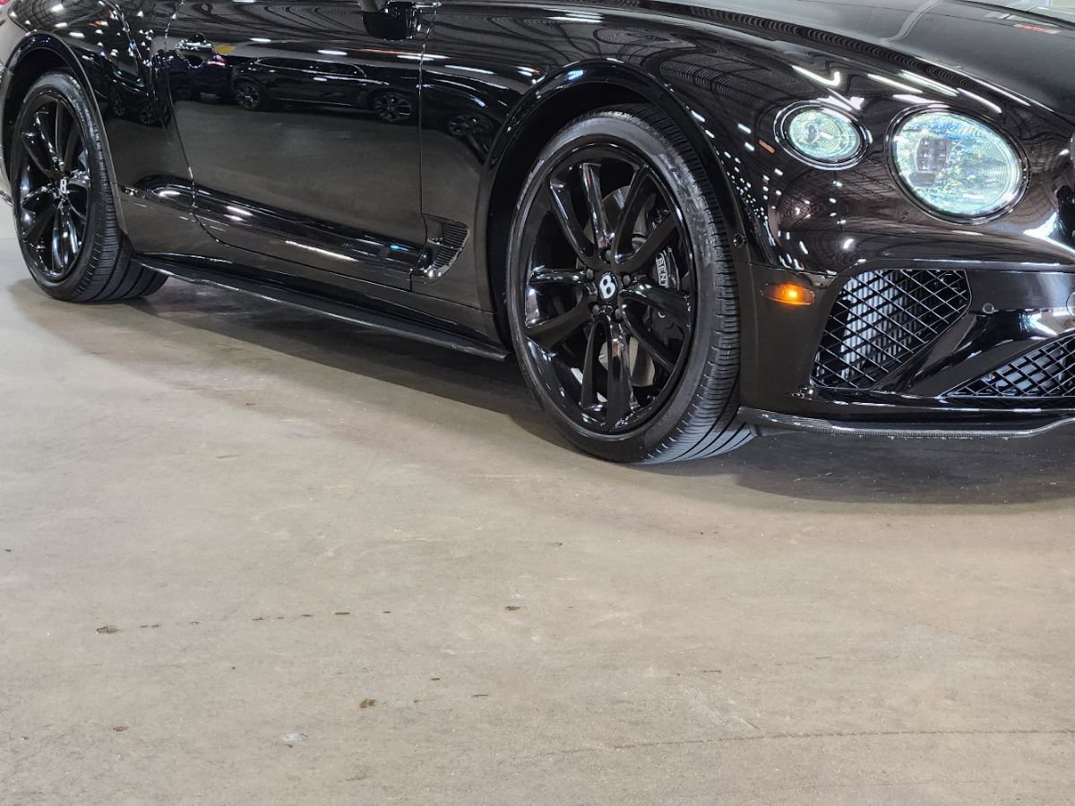 Used 2022 Bentley Continental GT AWD/4WD image 13