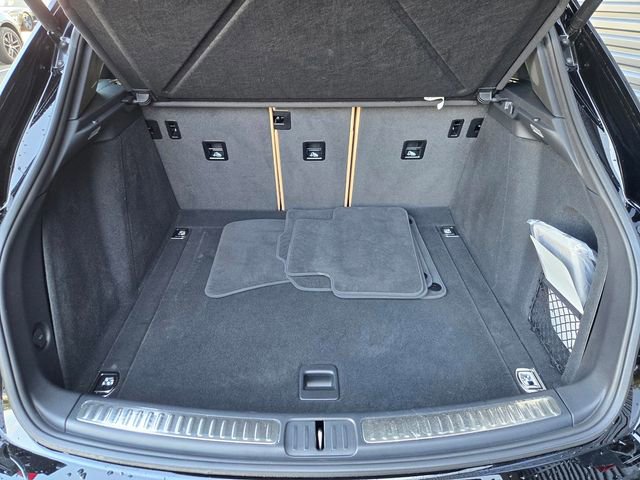 Used 2025 Porsche Macan image 27