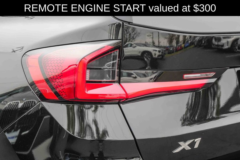 Used 2025 BMW X1 xDrive28i w/ Technology Package image 7