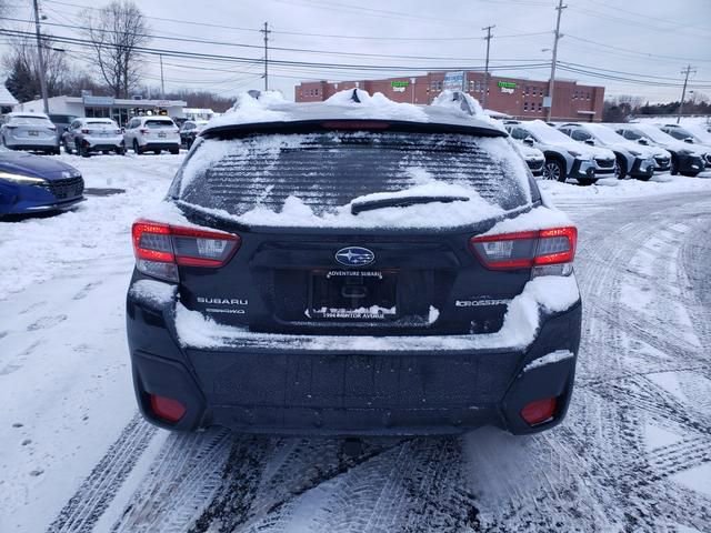 Used 2023 Subaru Crosstrek 2.0i Premium image 4