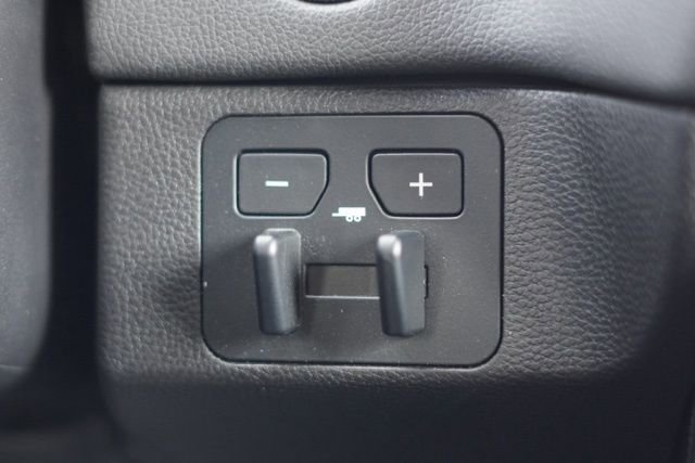 Used 2025 Toyota Tundra Limited image 28