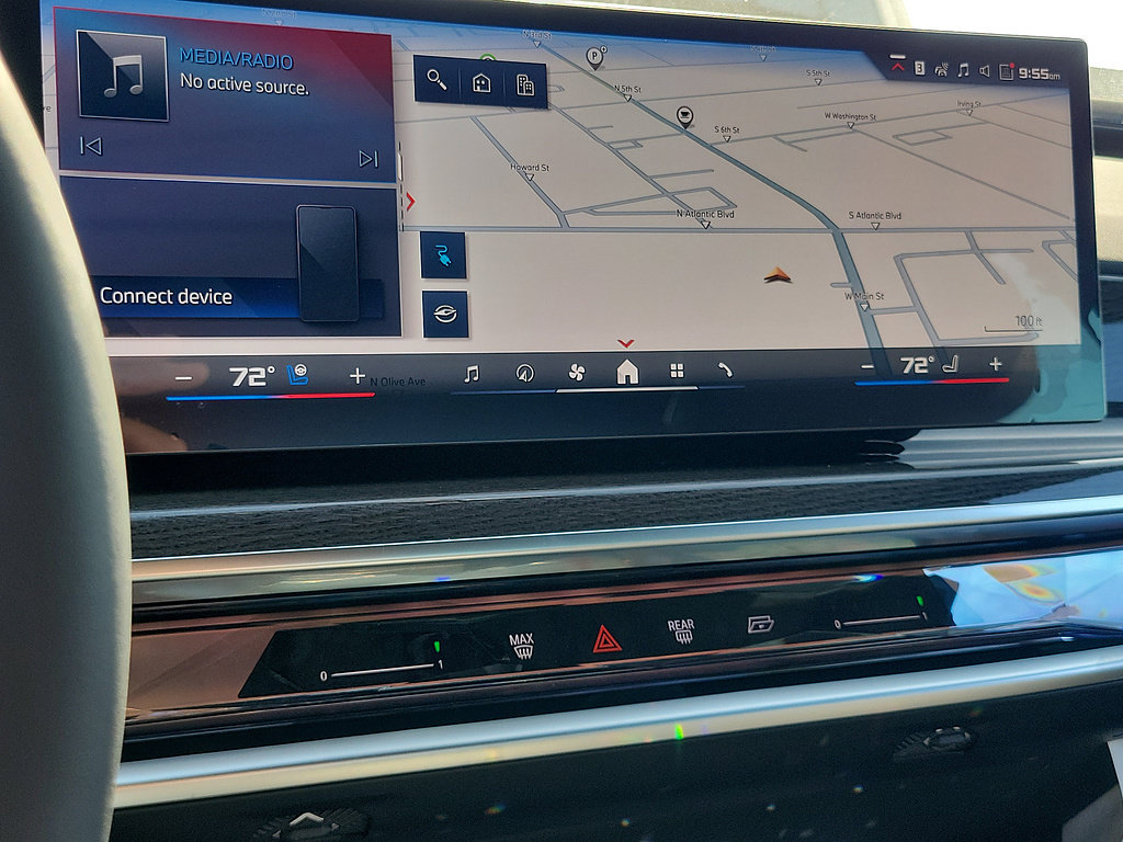 New 2026 BMW i7 M70 w/ Executive Package AWD/4WD image 28