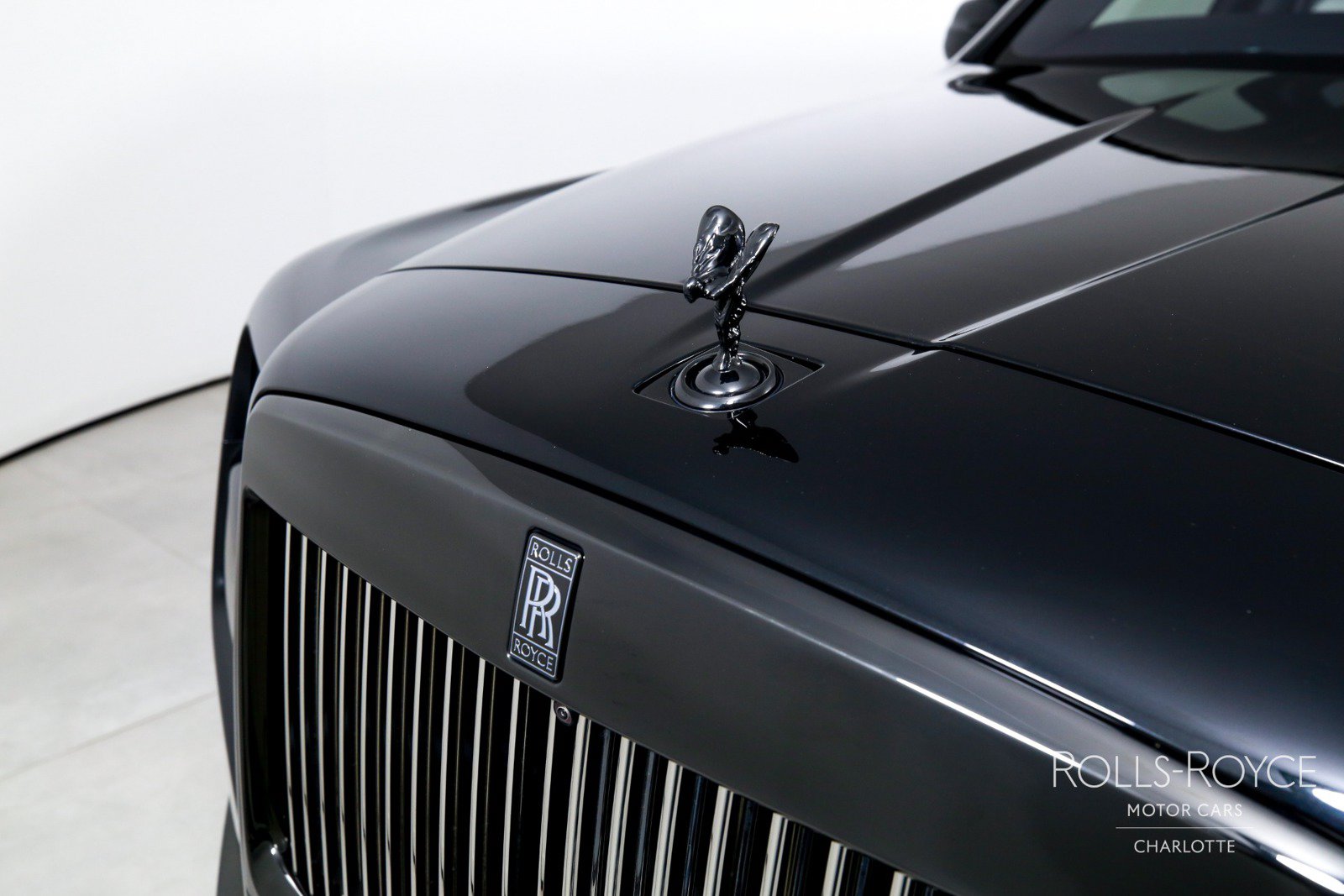 Used 2021 Rolls-Royce Cullinan Black Badge AWD/4WD image 47