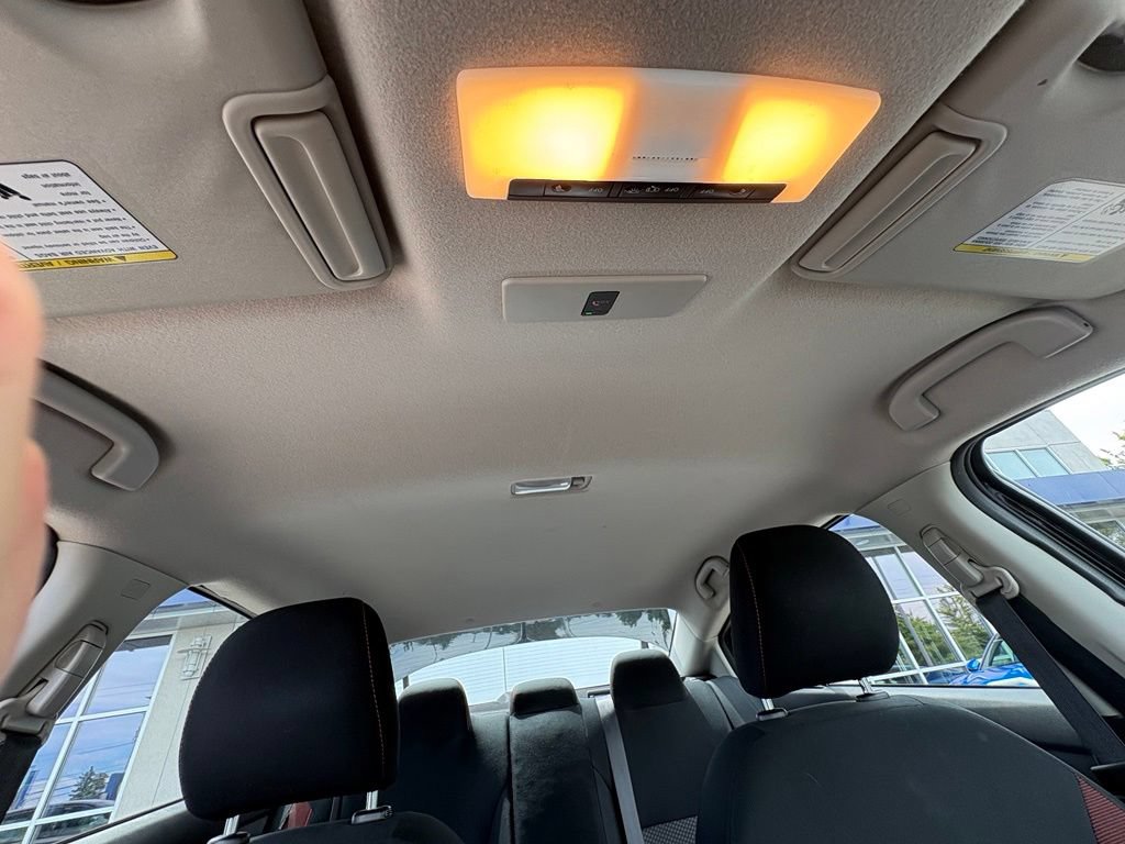 Used 2024 Nissan Versa SR FWD image 27