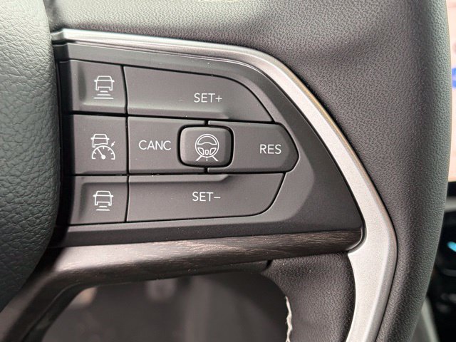 New 2026 Jeep Grand Cherokee Altitude AWD/4WD image 18
