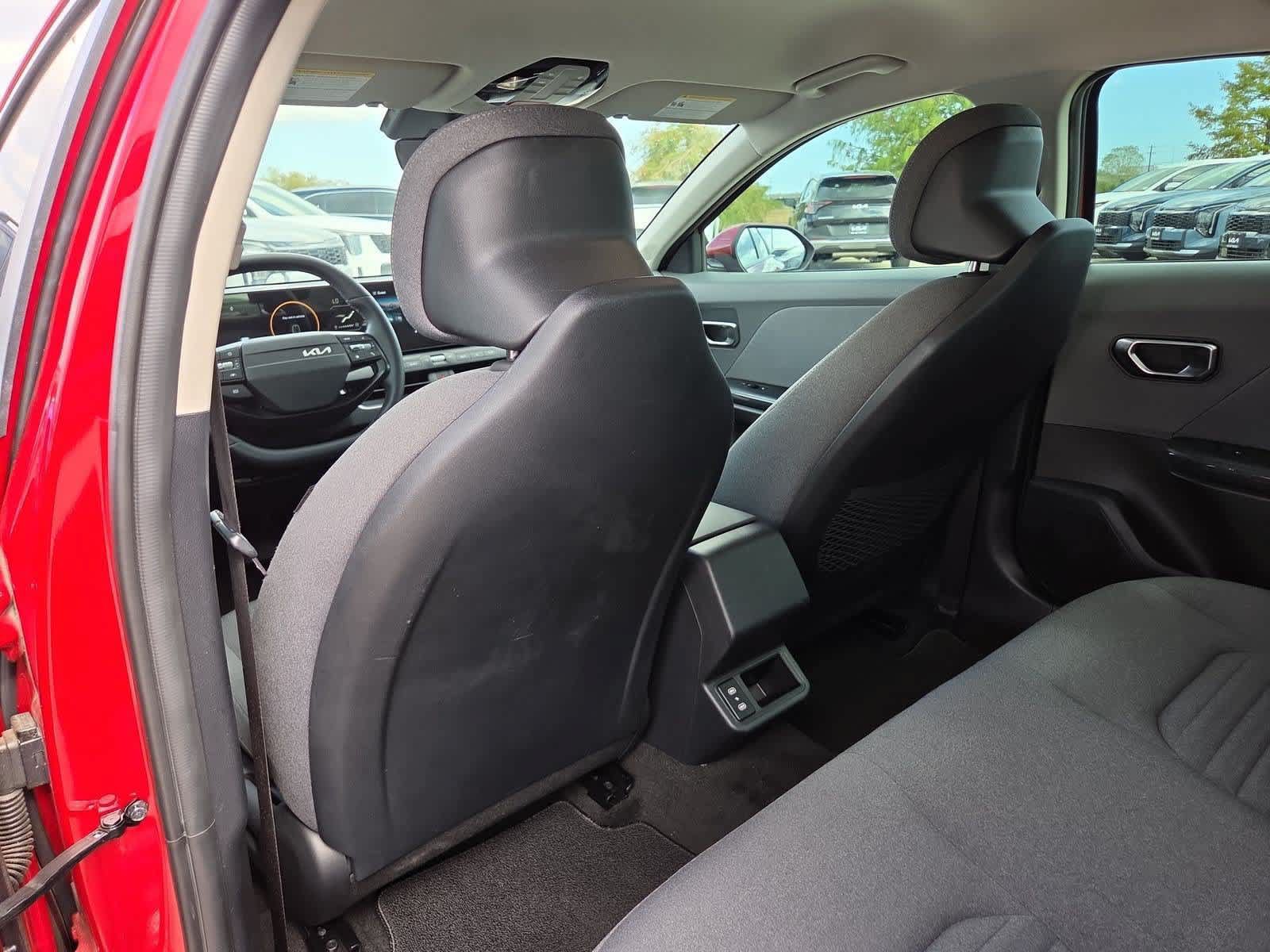 Certified 2025 Kia K4 EX FWD image 17