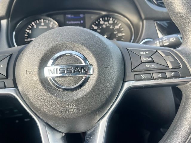 Used 2020 Nissan Rogue Sport SV image 24