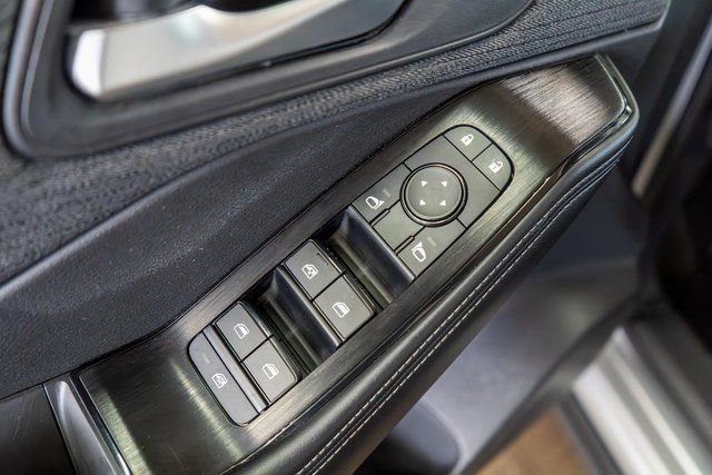 Used 2021 Nissan Rogue SV image 18