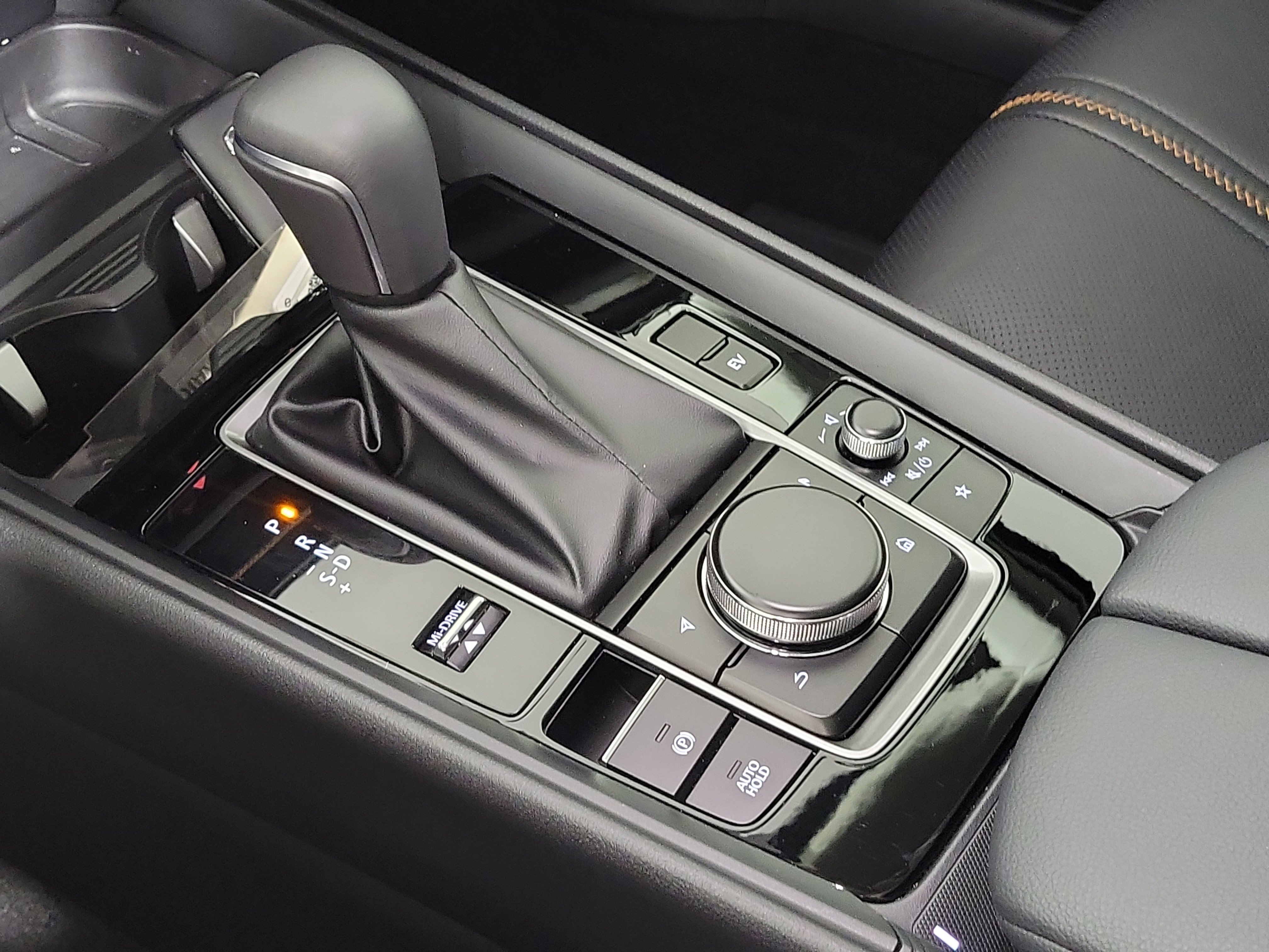 Certified 2025 MAZDA CX-50 AWD 2.5 Hybrid w/ Weather Package image 24