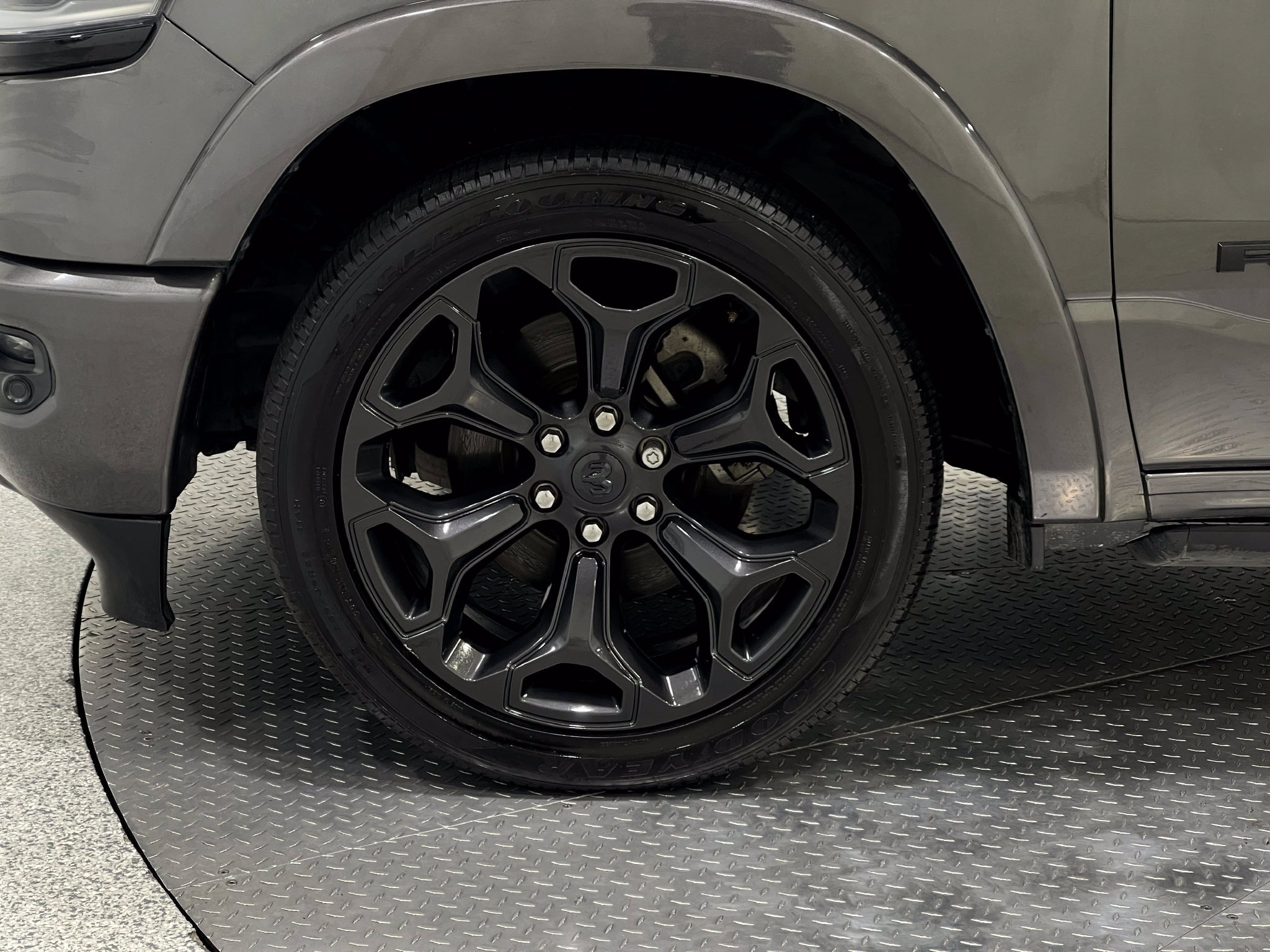 Used 2021 RAM 1500 Limited w/ Night Edition AWD/4WD image 33