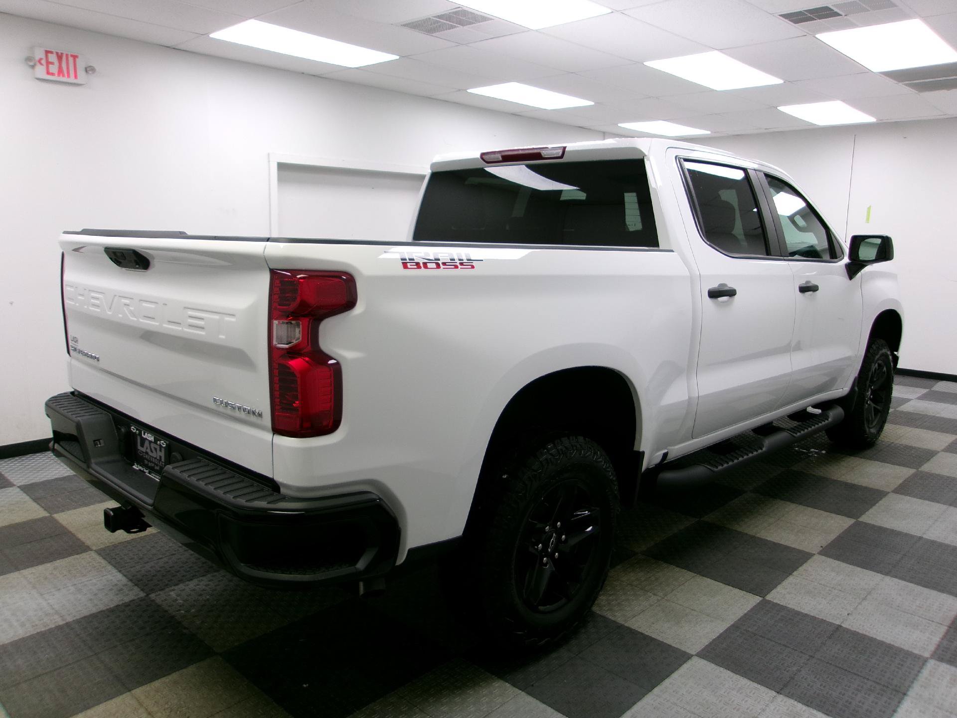 New 2026 Chevrolet Silverado 1500 Custom Trail Boss AWD/4WD image 13
