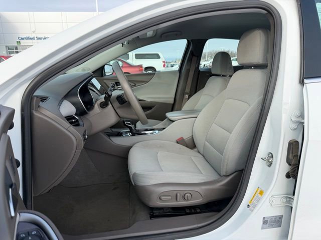 Used 2023 Chevrolet Malibu LT image 22