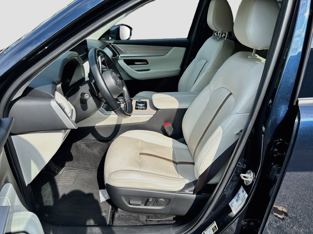 Used 2024 MAZDA CX-90 Plug-In Hybrid w/ Premium Plus AWD/4WD image 22