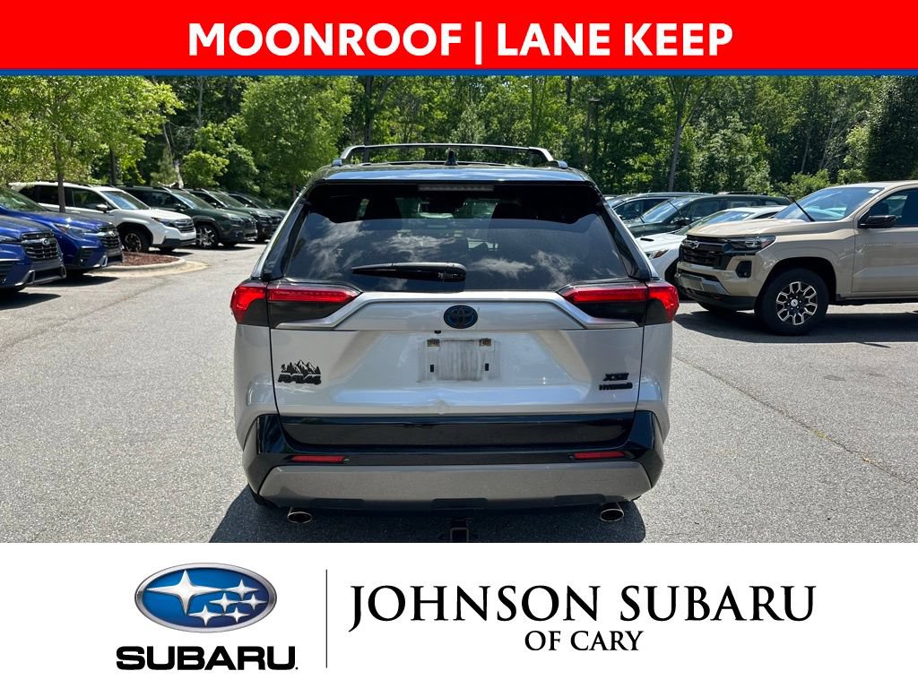 Used 2020 Toyota RAV4 XSE w/ XSE Grade Weather Package AWD/4WD image 4